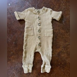 Jamie Kay Organic Cotton Waffle Finn Onepiece 3/6 month in Putty